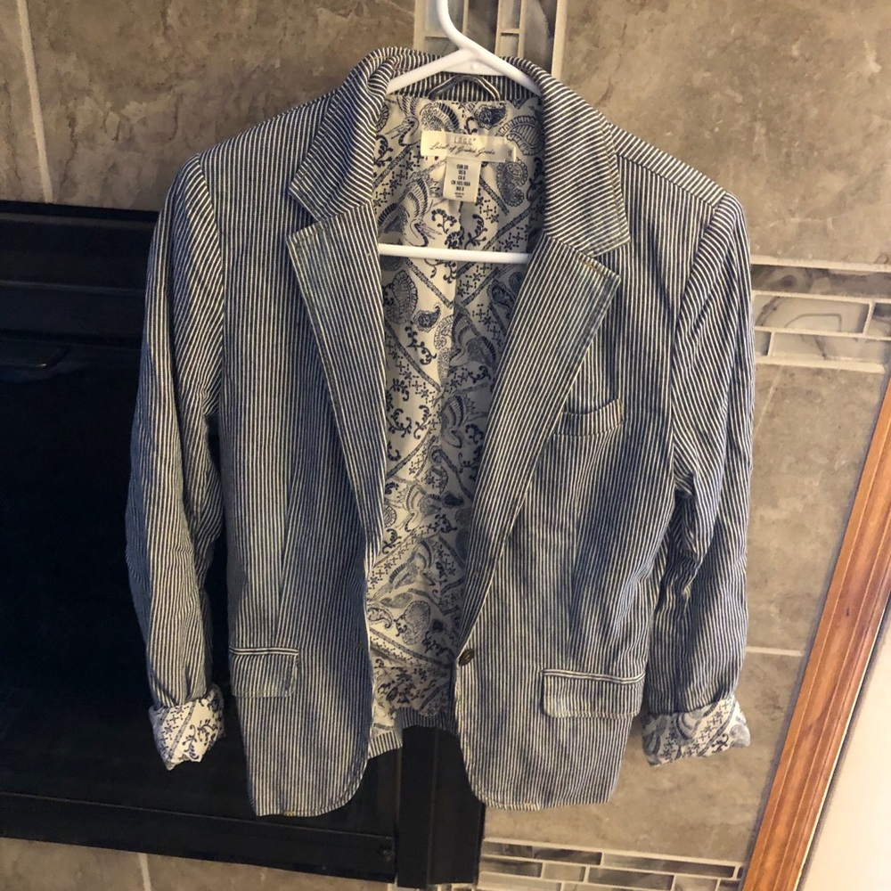 Pin-stripe blazer